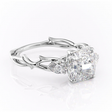 Pernă - Inel de logodnă Elira din aur Alb 14kt cu moissanite tăietură pernă – Montură cu trei pietre rafinată pentru profil mediu | Personalizează și configurează gratuit online