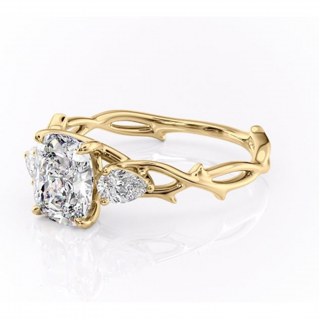 Inel de logodnă Elira din aur Galben 14kt cu moissanite tăietură asscher – Montură cu trei pietre rafinată pentru profil mediu | Personalizează și configurează gratuit online [6]