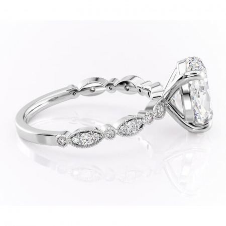 Inel de logodnă Elowen din aur Alb 14kt cu moissanite tăietură ovală – Pietre laterale rafinată pentru profil înalt | Personalizează și configurează gratuit online [1]