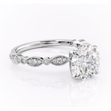 Accent - Inel de logodnă Elowen din aur Alb 14kt cu moissanite tăietură rotundă – Pietre laterale rafinată pentru profil înalt | Personalizează și configurează gratuit online