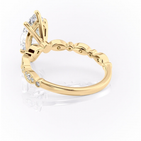 Inel de logodnă Elowen din aur Galben 14kt cu moissanite tăietură marquise – Pietre laterale rafinată pentru profil înalt | Personalizează și configurează gratuit online [3]