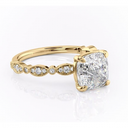 Pernă - Inel de logodnă Elowen din aur Galben 18kt cu moissanite tăietură pernă – Pietre laterale rafinată pentru profil înalt | Personalizează și configurează gratuit online