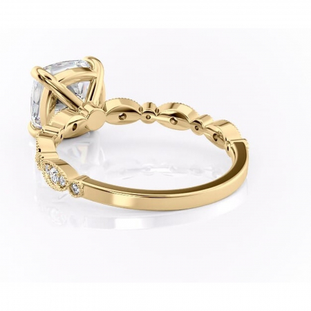 Inel de logodnă Elowen din aur Galben 14kt cu moissanite tăietură pernă – Pietre laterale rafinată pentru profil înalt | Personalizează și configurează gratuit online [3]