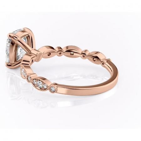 Inel de logodnă Elowen din aur Rose 14kt cu moissanite tăietură asscher – Pietre laterale rafinată pentru profil înalt | Personalizează și configurează gratuit online [4]