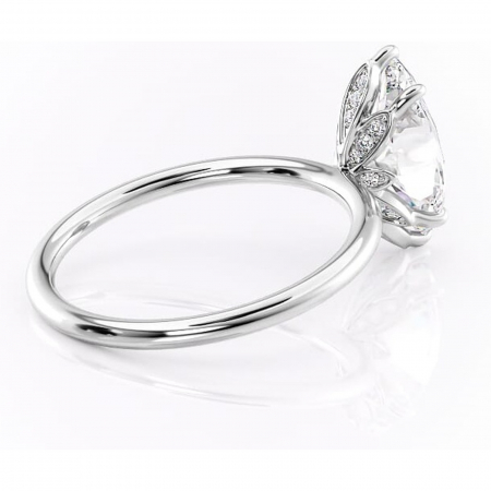 Inel de logodnă Emerald din aur Alb 14kt cu moissanite tăietură marquise – Solitar rafinată pentru profil înalt | Personalizează și configurează gratuit online [2]