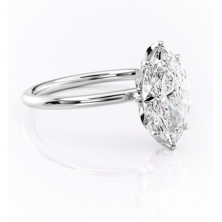 Marquise - Inel de logodnă Emerald din aur Alb 14kt cu moissanite tăietură marquise – Solitar rafinată pentru profil înalt | Personalizează și configurează gratuit online