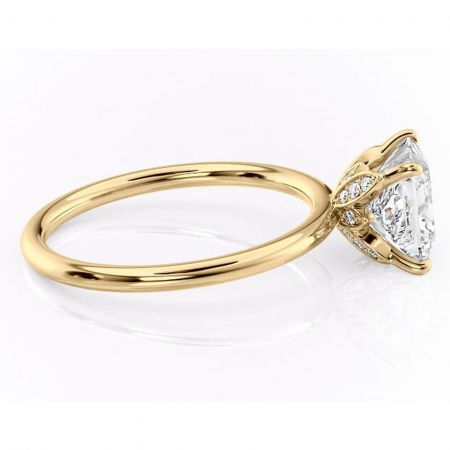 Inel de logodnă Emerald din aur Galben 18kt cu moissanite tăietură princess – Solitar rafinată pentru profil înalt | Personalizează și configurează gratuit online [1]