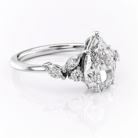 Pară - Inel de logodnă Emmeline din aur Alb 14kt cu moissanite tăietură pară – Pietre laterale rafinată pentru profil mediu | Personalizează și configurează gratuit online