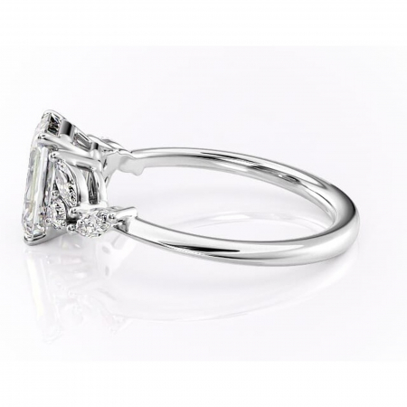 Inel de logodnă Emmeline din aur Alb 14kt cu moissanite tăietură smarald – Pietre laterale rafinată pentru profil mediu | Personalizează și configurează gratuit online [5]