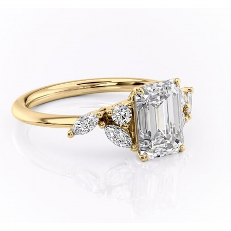 Aur galben - Inel de logodnă Emmeline din aur Galben 18kt cu moissanite tăietură smarald – Pietre laterale rafinată pentru profil mediu | Personalizează și configurează gratuit online