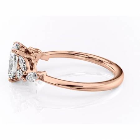 Inel de logodnă Emmeline din aur Rose 14kt cu moissanite tăietură asscher – Pietre laterale rafinată pentru profil mediu | Personalizează și configurează gratuit online [5]