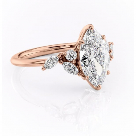 Marquise - Inel de logodnă Emmeline din aur Rose 18kt cu moissanite tăietură marquise – Pietre laterale rafinată pentru profil mediu | Personalizează și configurează gratuit online