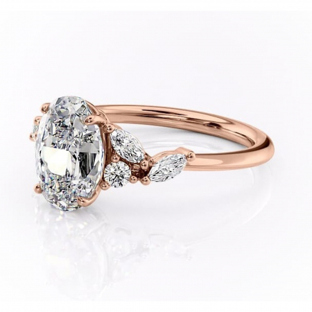 Inel de logodnă Emmeline din aur Rose 14kt cu moissanite tăietură ovală – Pietre laterale rafinată pentru profil mediu | Personalizează și configurează gratuit online [6]