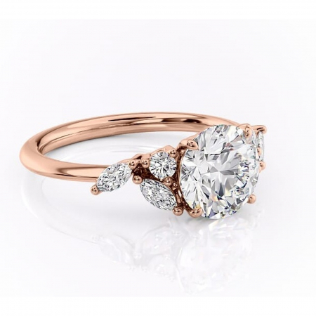 Aur roz - Inel de logodnă Emmeline din aur Rose 14kt cu moissanite tăietură rotundă – Pietre laterale rafinată pentru profil mediu | Personalizează și configurează gratuit online