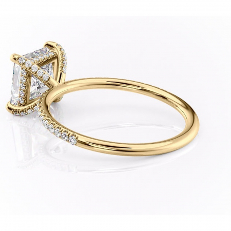 Inel de logodnă Estelle din aur Galben 14kt cu moissanite tăietură princess – Montură pavé rafinată pentru profil înalt | Personalizează și configurează gratuit online [4]