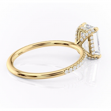 Inel de logodnă Estelle din aur Galben 14kt cu moissanite tăietură smarald – Montură pavé rafinată pentru profil înalt | Personalizează și configurează gratuit online [2]