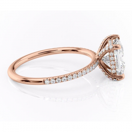 Inel de logodnă Estelle din aur Rose 14kt cu moissanite tăietură princess – Montură pavé rafinată pentru profil înalt | Personalizează și configurează gratuit online [1]