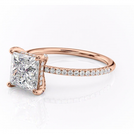 Inel de logodnă Estelle din aur Rose 14kt cu moissanite tăietură princess – Montură pavé rafinată pentru profil înalt | Personalizează și configurează gratuit online [6]