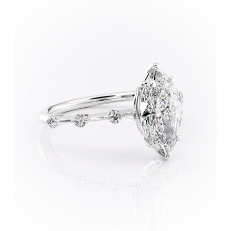 Marquise - Inel de logodnă Evelina din aur Alb 14kt cu moissanite tăietură marquise – Solitar rafinată pentru profil mediu | Personalizează și configurează gratuit online