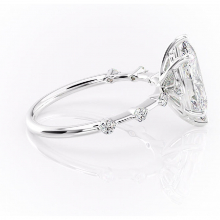 Inel de logodnă Evelina din aur Alb 14kt cu moissanite tăietură marquise – Solitar rafinată pentru profil mediu | Personalizează și configurează gratuit online [1]