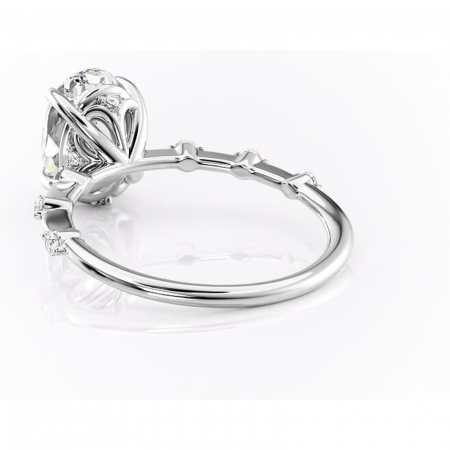 Inel de logodnă Evelina din aur Alb 14kt cu moissanite tăietură ovală – Solitar rafinată pentru profil mediu | Personalizează și configurează gratuit online [3]