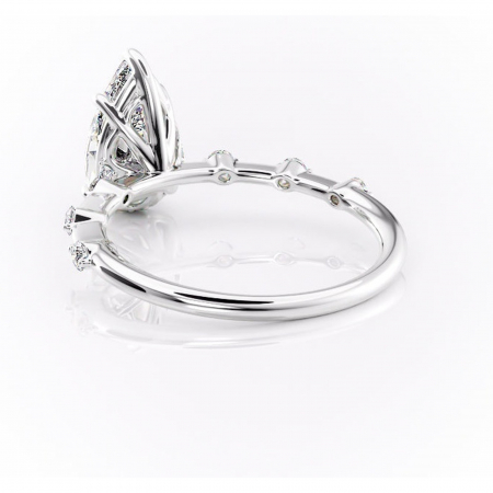 Inel de logodnă Evelina din aur Alb 14kt cu moissanite tăietură pară – Solitar rafinată pentru profil mediu | Personalizează și configurează gratuit online [3]