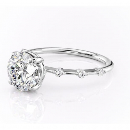 Inel de logodnă Evelina din aur Alb 14kt cu moissanite tăietură rotundă – Solitar rafinată pentru profil mediu | Personalizează și configurează gratuit online [6]