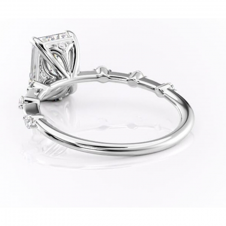 Inel de logodnă Evelina din aur Alb 14kt cu moissanite tăietură smarald – Solitar rafinată pentru profil mediu | Personalizează și configurează gratuit online [3]