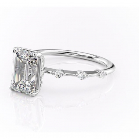 Inel de logodnă Evelina din aur Alb 14kt cu moissanite tăietură smarald – Solitar rafinată pentru profil mediu | Personalizează și configurează gratuit online [6]