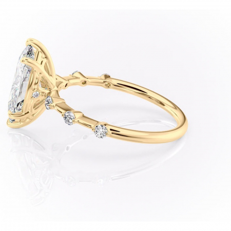 Inel de logodnă Evelina din aur Galben 14kt cu moissanite tăietură marquise – Solitar rafinată pentru profil mediu | Personalizează și configurează gratuit online [5]