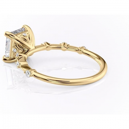 Inel de logodnă Evelina din aur Galben 18kt cu moissanite tăietură princess – Solitar rafinată pentru profil mediu | Personalizează și configurează gratuit online [4]
