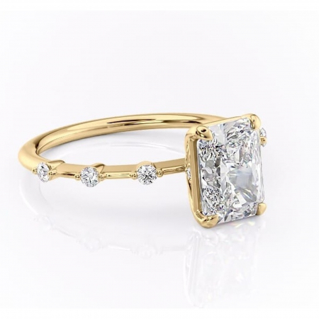 Inele de Logodnă - Inel de logodnă Evelina din aur Galben 18kt cu moissanite tăietură radiantă – Solitar rafinată pentru profil mediu | Personalizează și configurează gratuit online