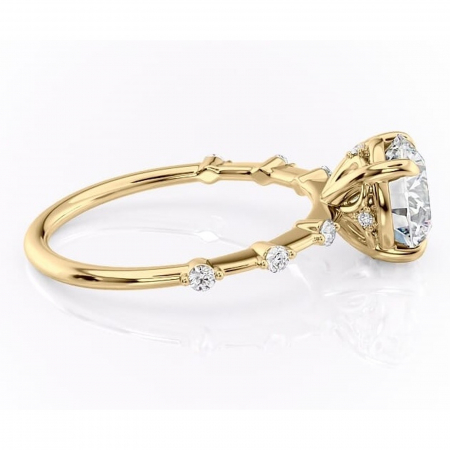 Inel de logodnă Evelina din aur Galben 14kt cu moissanite tăietură rotundă – Solitar rafinată pentru profil mediu | Personalizează și configurează gratuit online [1]