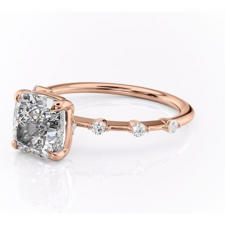 Inel de logodnă Evelina din aur Rose 14kt cu moissanite tăietură pernă – Solitar rafinată pentru profil mediu | Personalizează și configurează gratuit online [6]