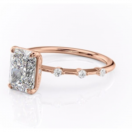 Inel de logodnă Evelina din aur Rose 14kt cu moissanite tăietură radiantă – Solitar rafinată pentru profil mediu | Personalizează și configurează gratuit online [6]