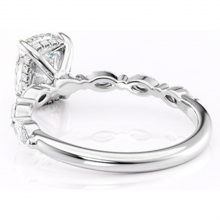 Inel de logodnă Everly din aur Alb 14kt cu moissanite tăietură asscher – Pietre laterale rafinată pentru profil înalt | Personalizează și configurează gratuit online [3]