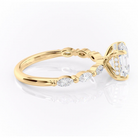 Inel de logodnă Everly din aur Galben 18kt cu moissanite tăietură asscher – Pietre laterale rafinată pentru profil înalt | Personalizează și configurează gratuit online [1]