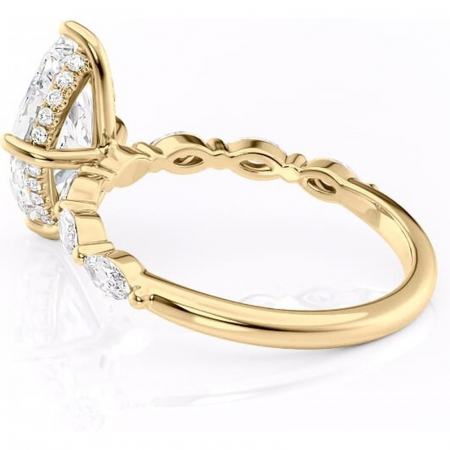 Inel de logodnă Everly din aur Galben 14kt cu moissanite tăietură marquise – Pietre laterale rafinată pentru profil înalt | Personalizează și configurează gratuit online [4]
