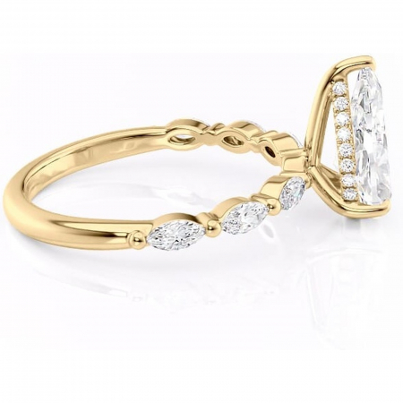 Inel de logodnă Everly din aur Galben 18kt cu moissanite tăietură pară – Pietre laterale rafinată pentru profil înalt | Personalizează și configurează gratuit online [1]