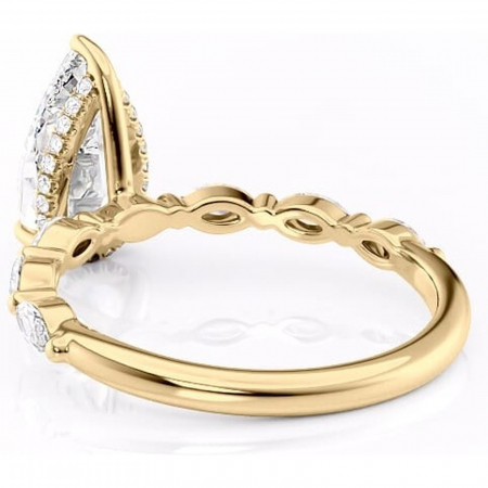 Inel de logodnă Everly din aur Galben 18kt cu moissanite tăietură pară – Pietre laterale rafinată pentru profil înalt | Personalizează și configurează gratuit online [3]