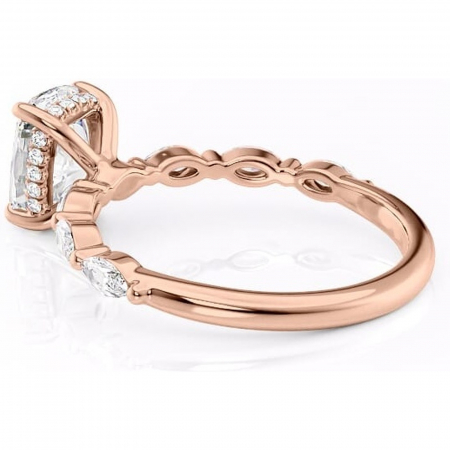 Inel de logodnă Everly din aur Rose 14kt cu moissanite tăietură asscher – Pietre laterale rafinată pentru profil înalt | Personalizează și configurează gratuit online [4]