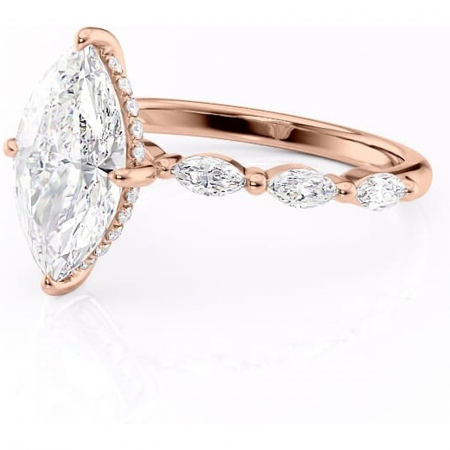 Inel de logodnă Everly din aur Rose 18kt cu moissanite tăietură marquise – Pietre laterale rafinată pentru profil înalt | Personalizează și configurează gratuit online [6]