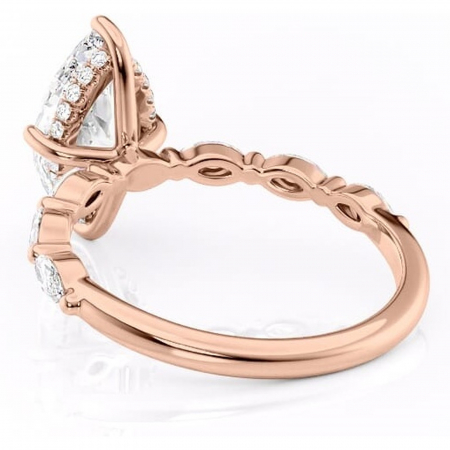 Inel de logodnă Everly din aur Rose 18kt cu moissanite tăietură marquise – Pietre laterale rafinată pentru profil înalt | Personalizează și configurează gratuit online [3]