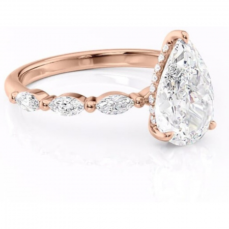 18K - Inel de logodnă Everly din aur Rose 18kt cu moissanite tăietură pară – Pietre laterale rafinată pentru profil înalt | Personalizează și configurează gratuit online