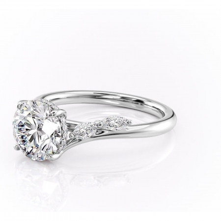 Inel de logodnă Faelynn din aur Alb 14kt cu moissanite tăietură rotundă – Pietre laterale rafinată pentru profil înalt | Personalizează și configurează gratuit online [6]