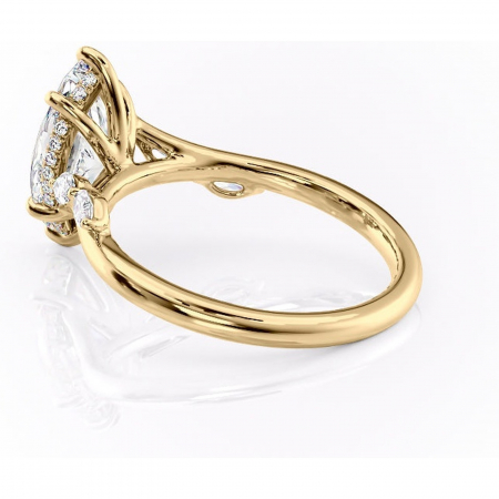 Inel de logodnă Faelynn din aur Galben 18kt cu moissanite tăietură marquise – Pietre laterale rafinată pentru profil înalt | Personalizează și configurează gratuit online [4]