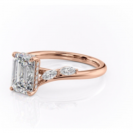 Inel de logodnă Faelynn din aur Rose 14kt cu moissanite tăietură smarald – Pietre laterale rafinată pentru profil înalt | Personalizează și configurează gratuit online [6]