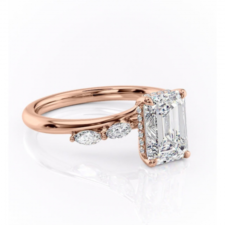 Smarald - Inel de logodnă Faelynn din aur Rose 18kt cu moissanite tăietură smarald – Pietre laterale rafinată pentru profil înalt | Personalizează și configurează gratuit online