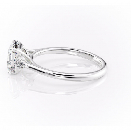 Inel de logodnă Felicity din aur Alb 14kt cu moissanite tăietură asscher – Solitar rafinată pentru profil înalt | Personalizează și configurează gratuit online [5]