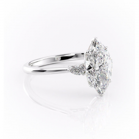 Marquise - Inel de logodnă Felicity din aur Alb 14kt cu moissanite tăietură marquise – Solitar rafinată pentru profil înalt | Personalizează și configurează gratuit online